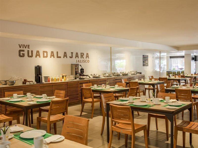 Real Inn Guadalajara Expo Esterno foto