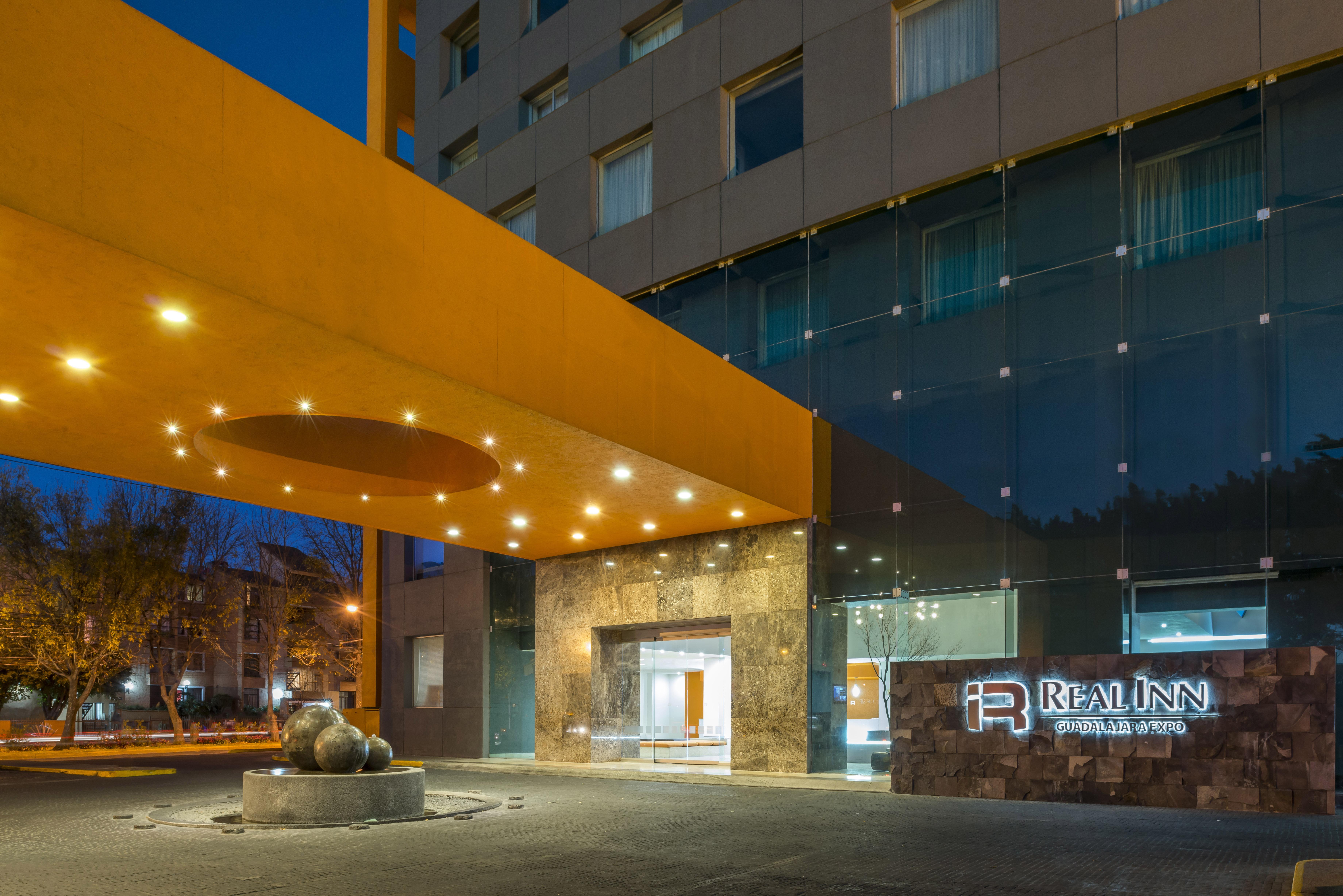 Real Inn Guadalajara Expo Esterno foto